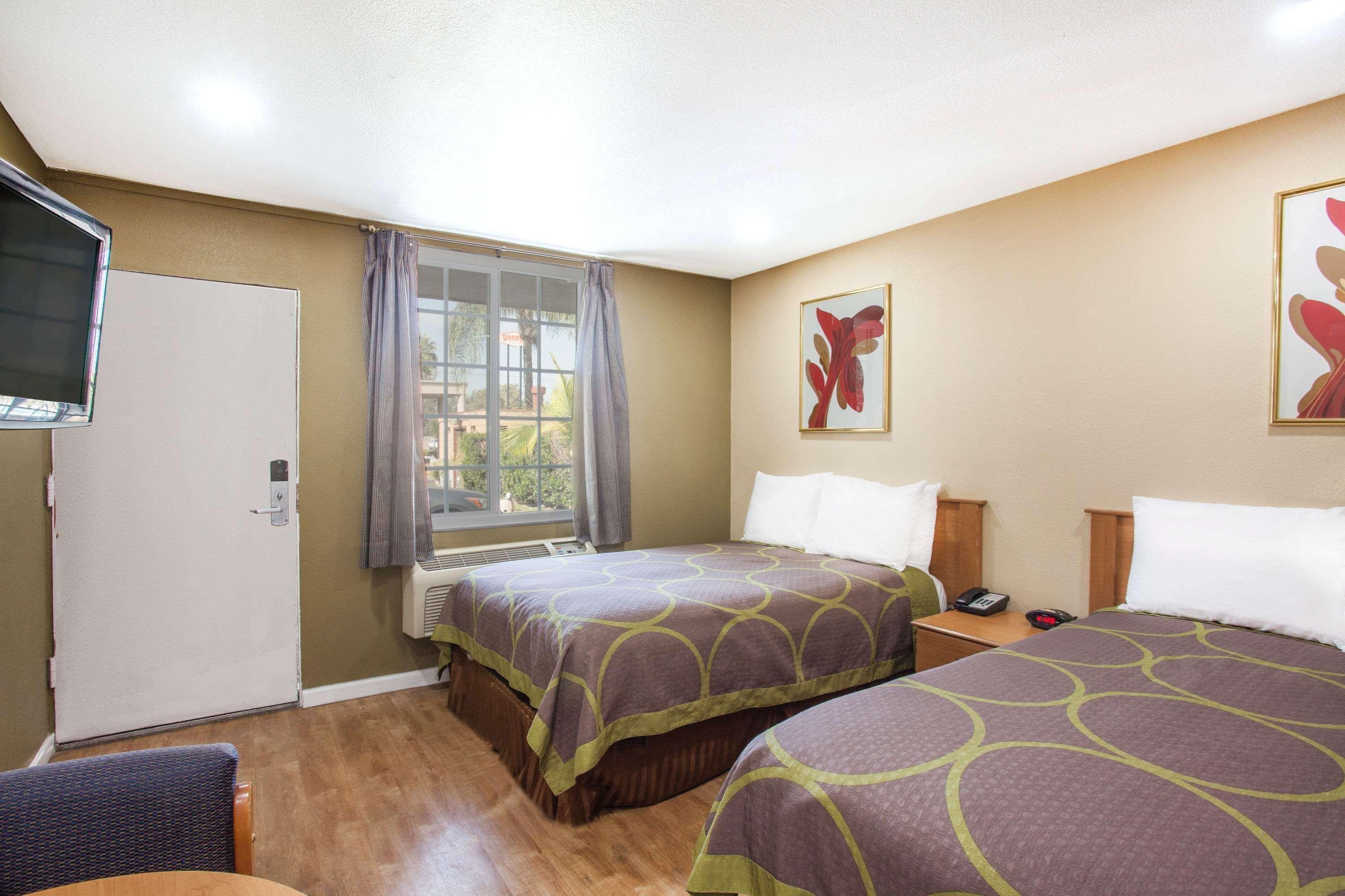 Super 8 By Wyndham Redlands/San Bernardino Motel Luaran gambar
