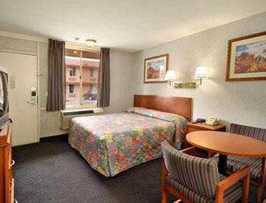 Super 8 By Wyndham Redlands/San Bernardino Motel Luaran gambar